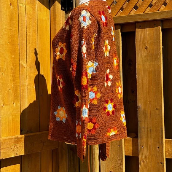 🆕 FARM Rio 🧿 NWOT Brown Crochet Knit Patchwork Button Up Cardigan, Sz L - Picture 7 of 16